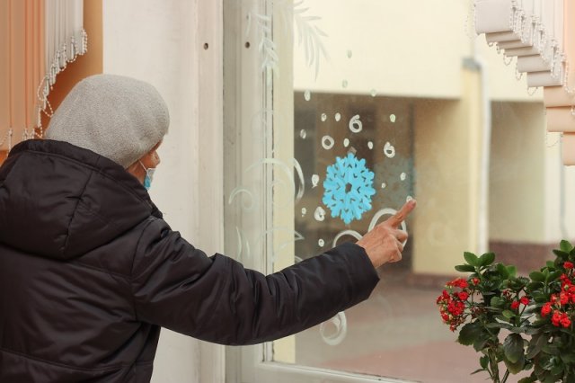 Окна зубной пастой на новый год трафареты